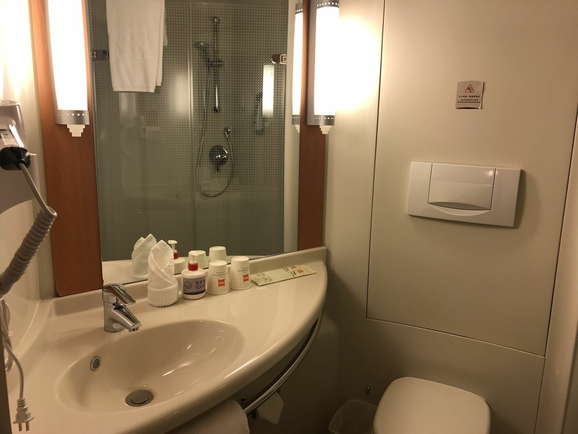 Ibis Dalian Zhongshan Square Exteriér fotografie